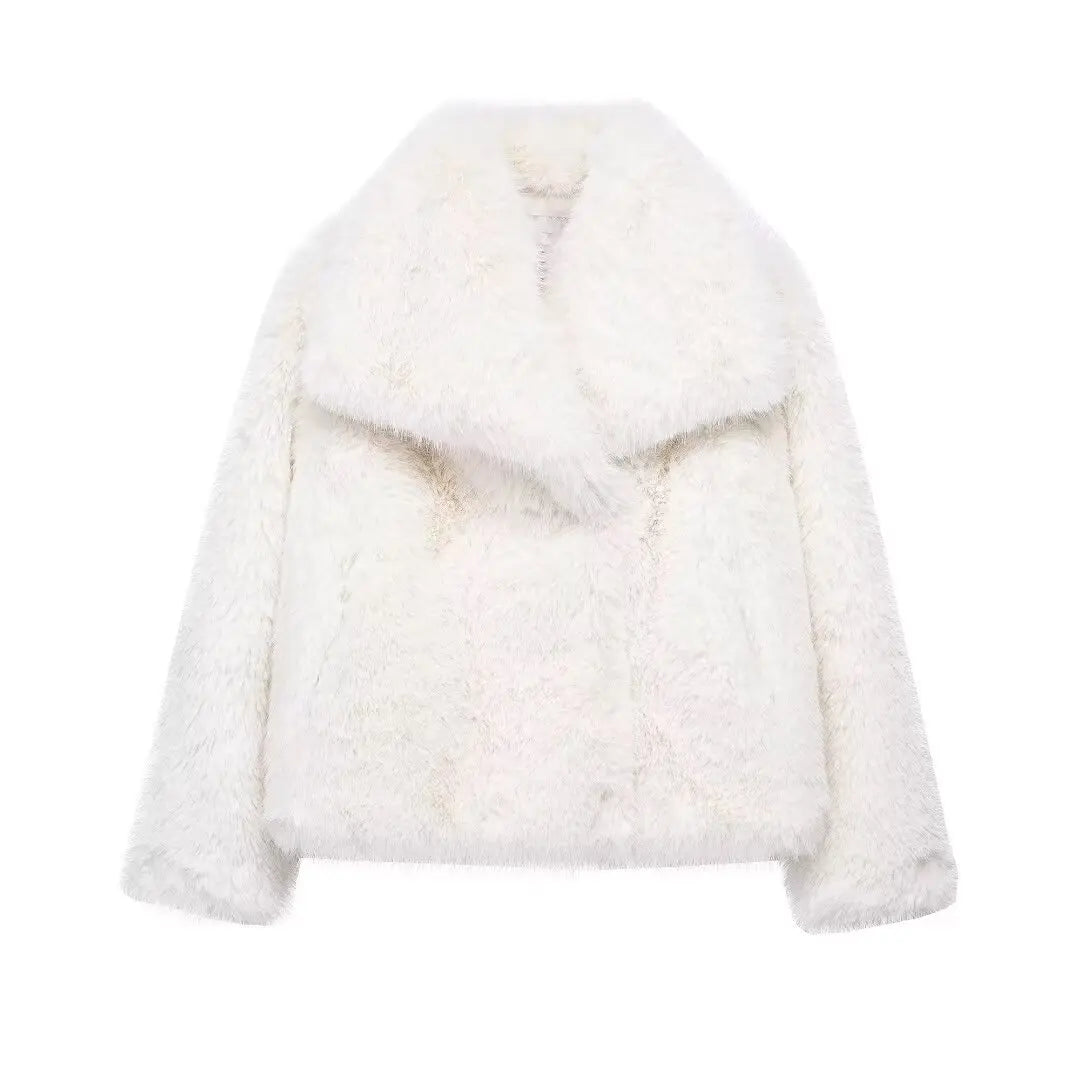 Women’s Cropped Faux Fur Jacket – Chic & Warm