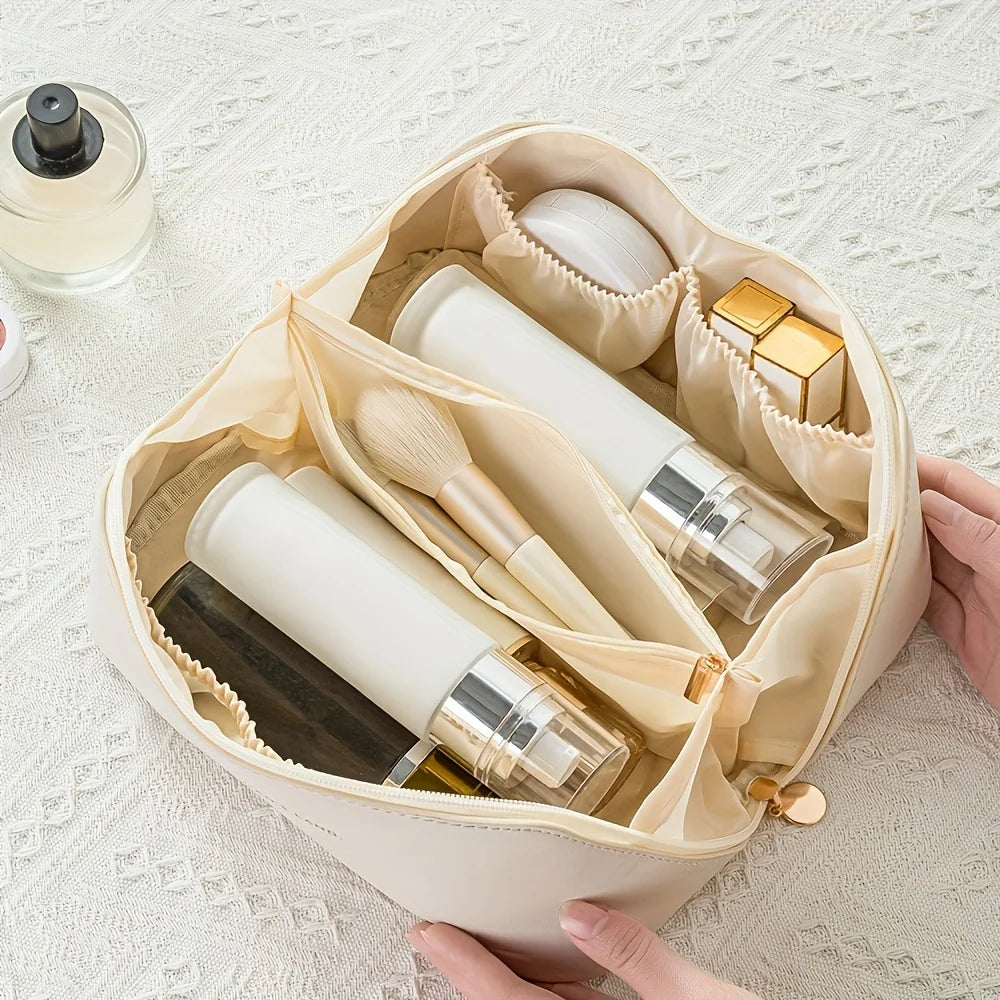 Luxury Makeup Organizer Bag – Travel-Friendly Cosmetic Case